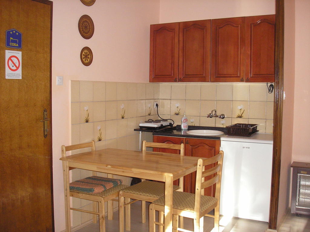 Stara Breza 1 Rooms Palić Buitenkant foto