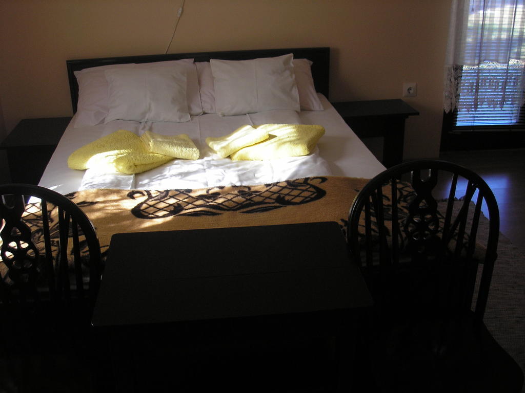 Stara Breza 1 Rooms Palić Buitenkant foto